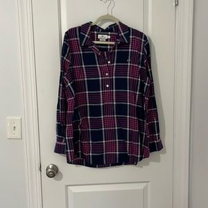 Vineyard Vines top 16